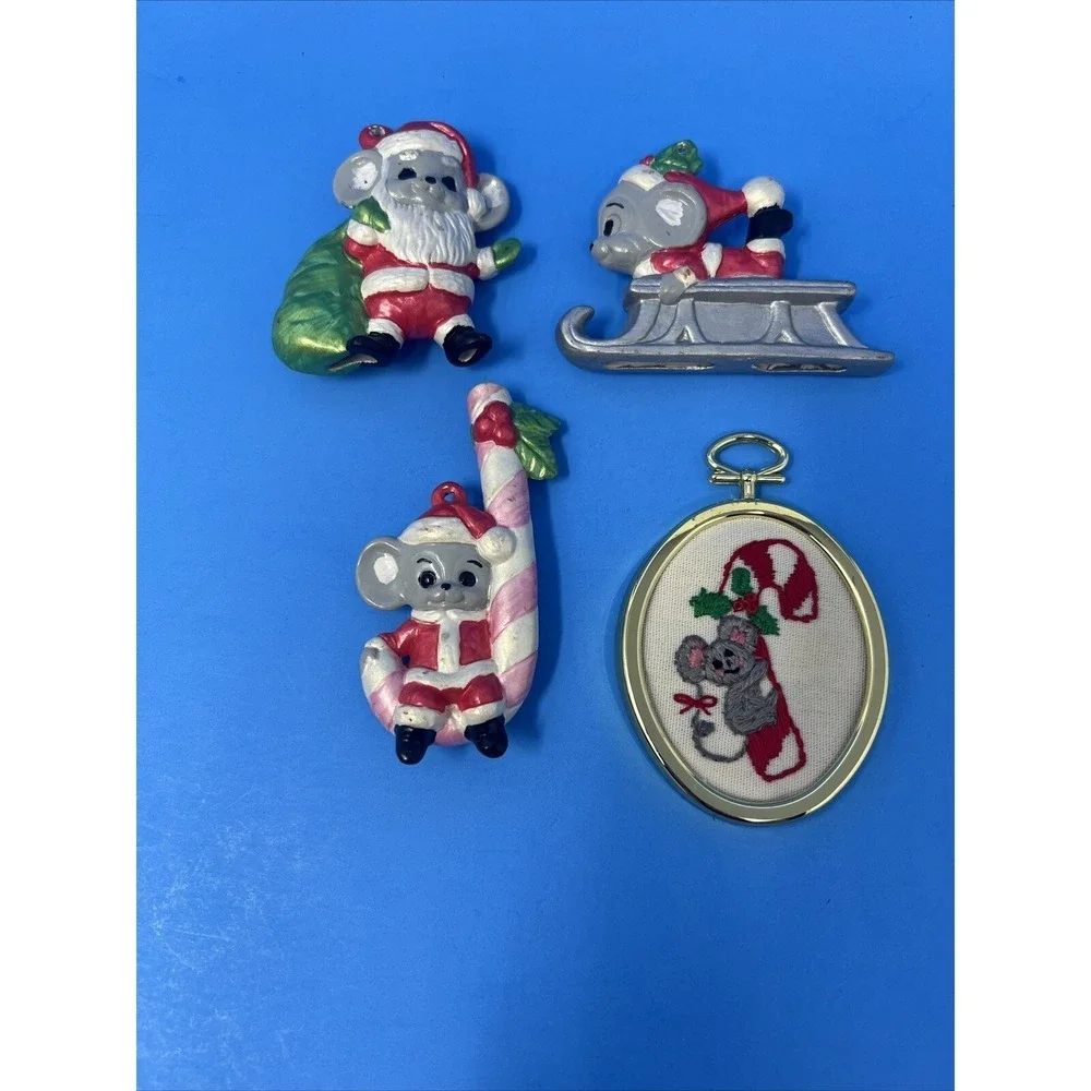Vintage Christmas Mouse Mice Ceramic Ornaments Hand Painted Lot of 4 Collectible